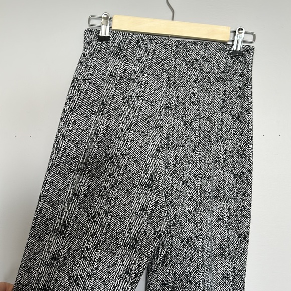 EXPRESS Super High Rise Flare Strech + Pants XS - Picture 5 of 10